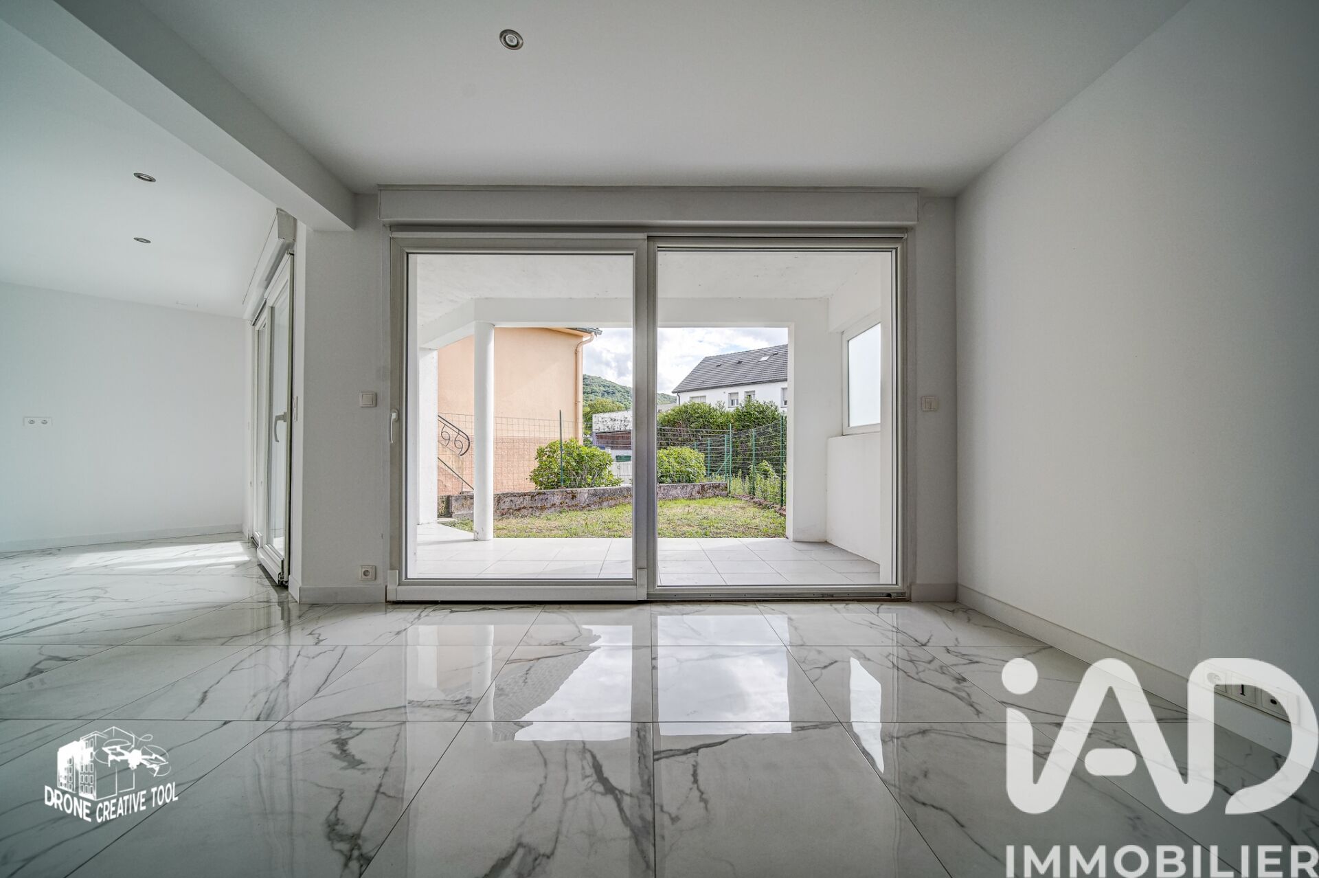 Vente Appartement 3 pièces - Photo 2