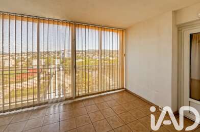Appartement 5 pièces 108000 €
