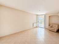 Spacieux appartement proche des commodités avec véranda — photo 4