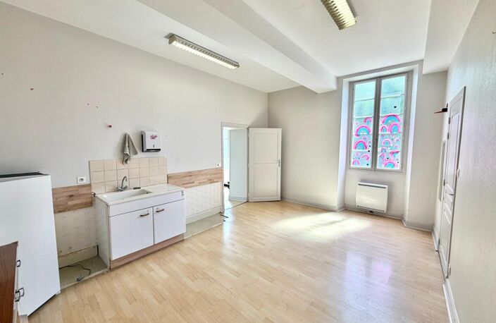 Gasconne en Pierre avec Grande cours et garage — photo 4
