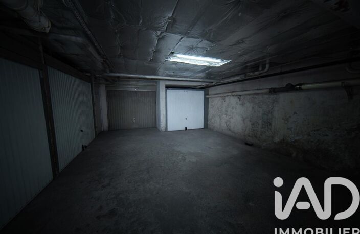 Vente Garage 13 m&sup2; — photo 2