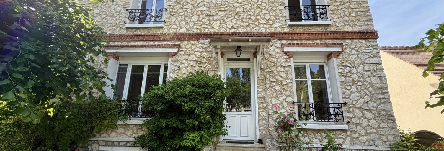 Maison 7 Pièces 145 m² à vendre à Saint-Hilaire (91780)