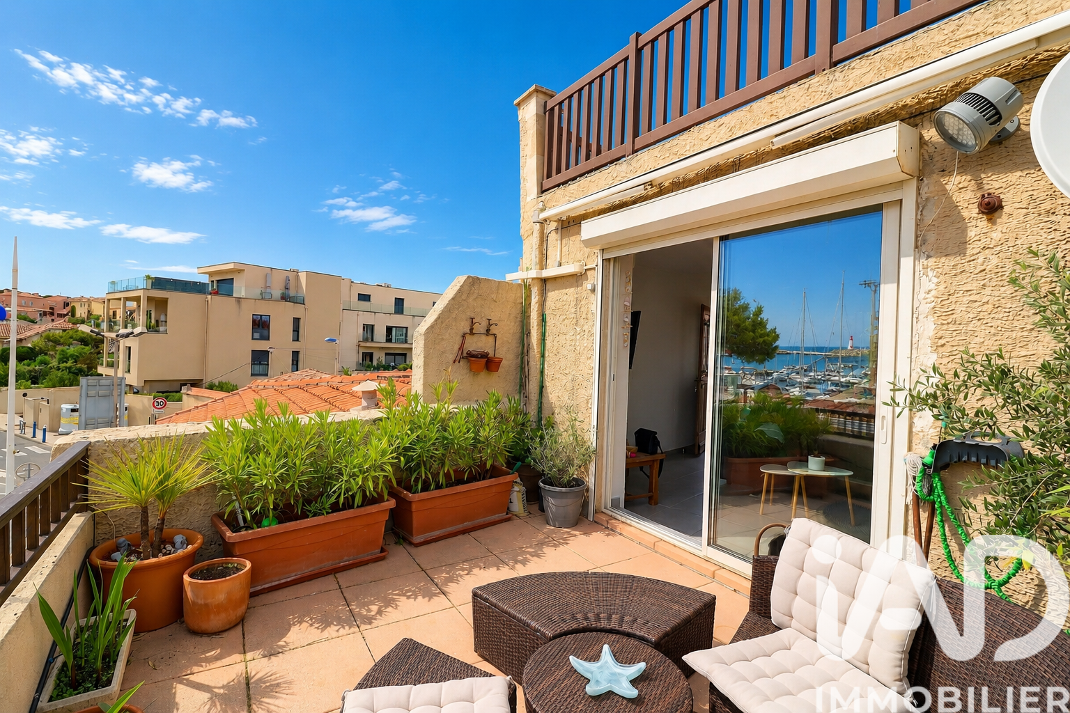 Vente Appartement 1 pièce - Photo 2