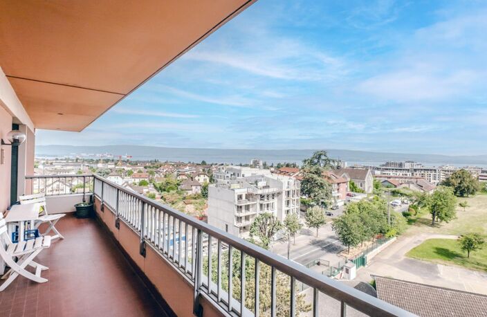 DERNIER ÉTAGE  102 M²  VUE LAC & MONTAGNES — photo 3