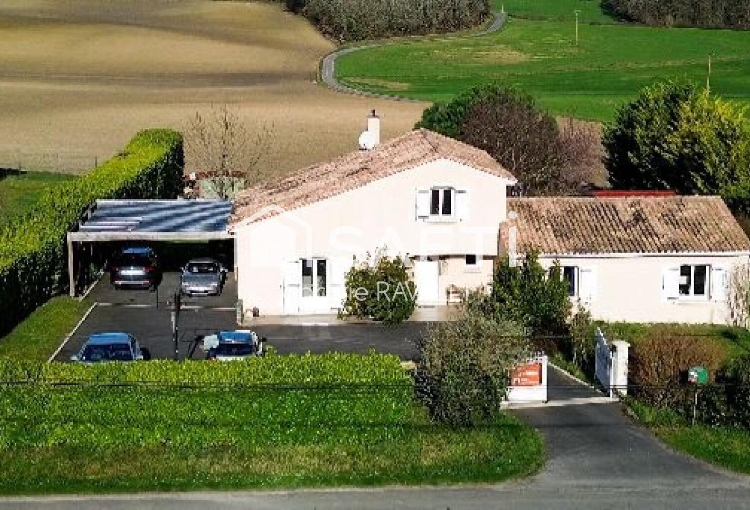 Maison prête à poser vos valises à 2 minutes Villebois Lavalette — photo 1