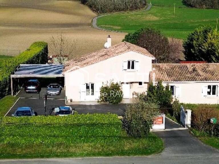 Maison prête à poser vos valises à 2 minutes Villebois Lavalette — photo 1