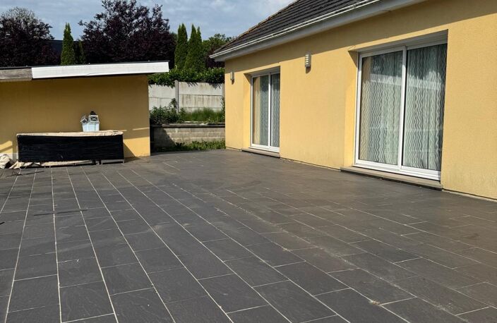 Vente Maison/villa 4 pièces — photo 2