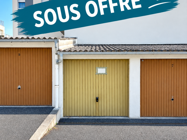 Vente Garage 12 m&sup2; — photo du bien