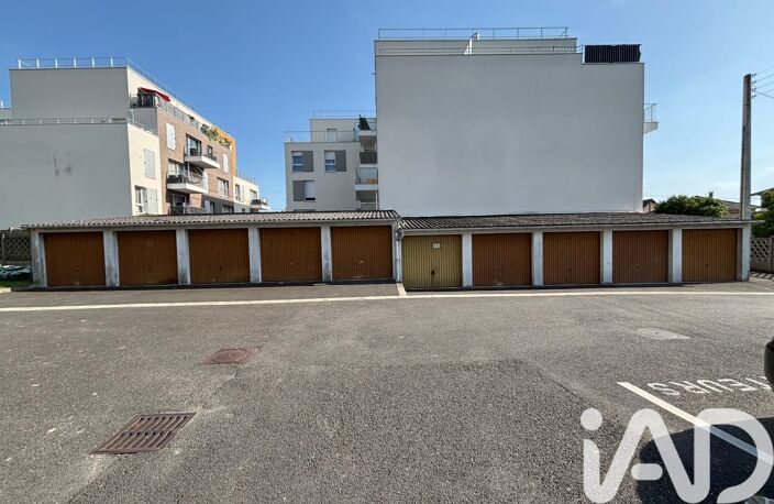 Vente Garage 12 m&sup2; — photo 3