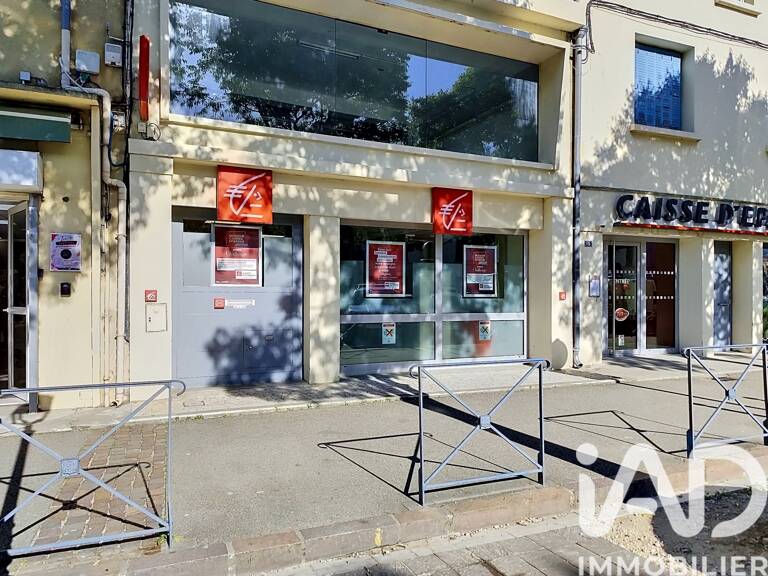 Vente Boutique/Local commercial 600 m&sup2; — photo 1