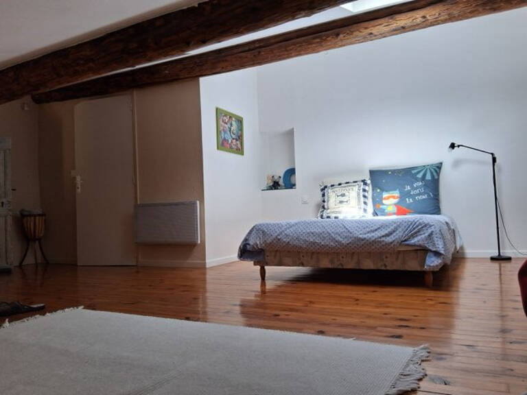 Maison de village avec garage, cellier et cave — photo 1
