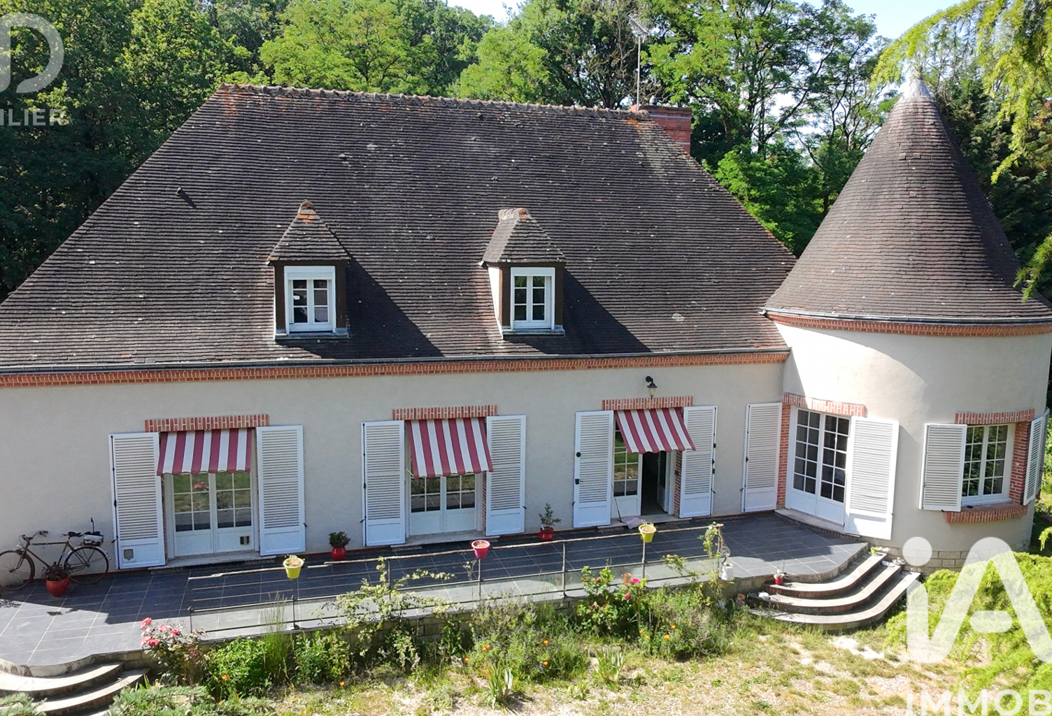 Vente Maison/villa 12 pièces — photo 1