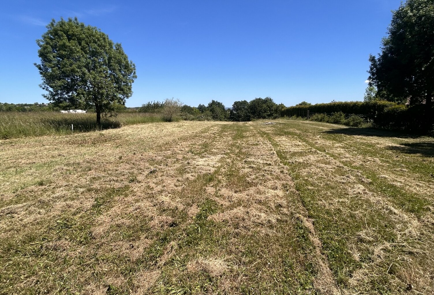 Vente Terrain 2 495 m&sup2; — photo 1