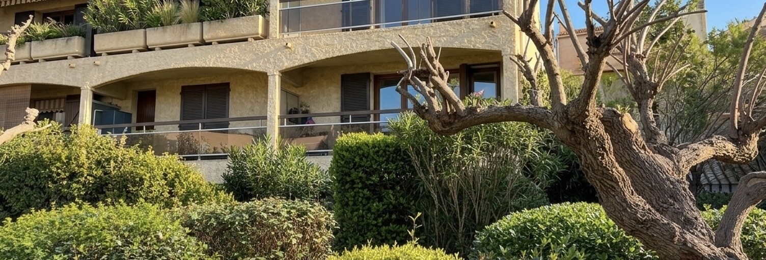 Appartement 1 Pièce 27 m² à vendre à Hyères (83400)
