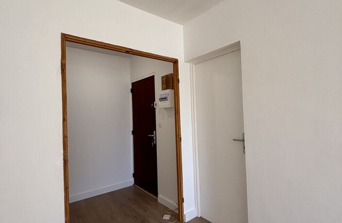 Vente Appartement 4 pièces — photo 2