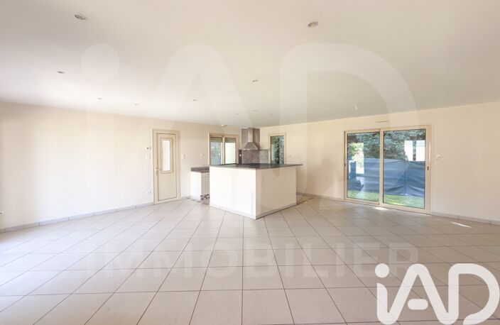 Vente Maison/villa 5 pièces — photo 3