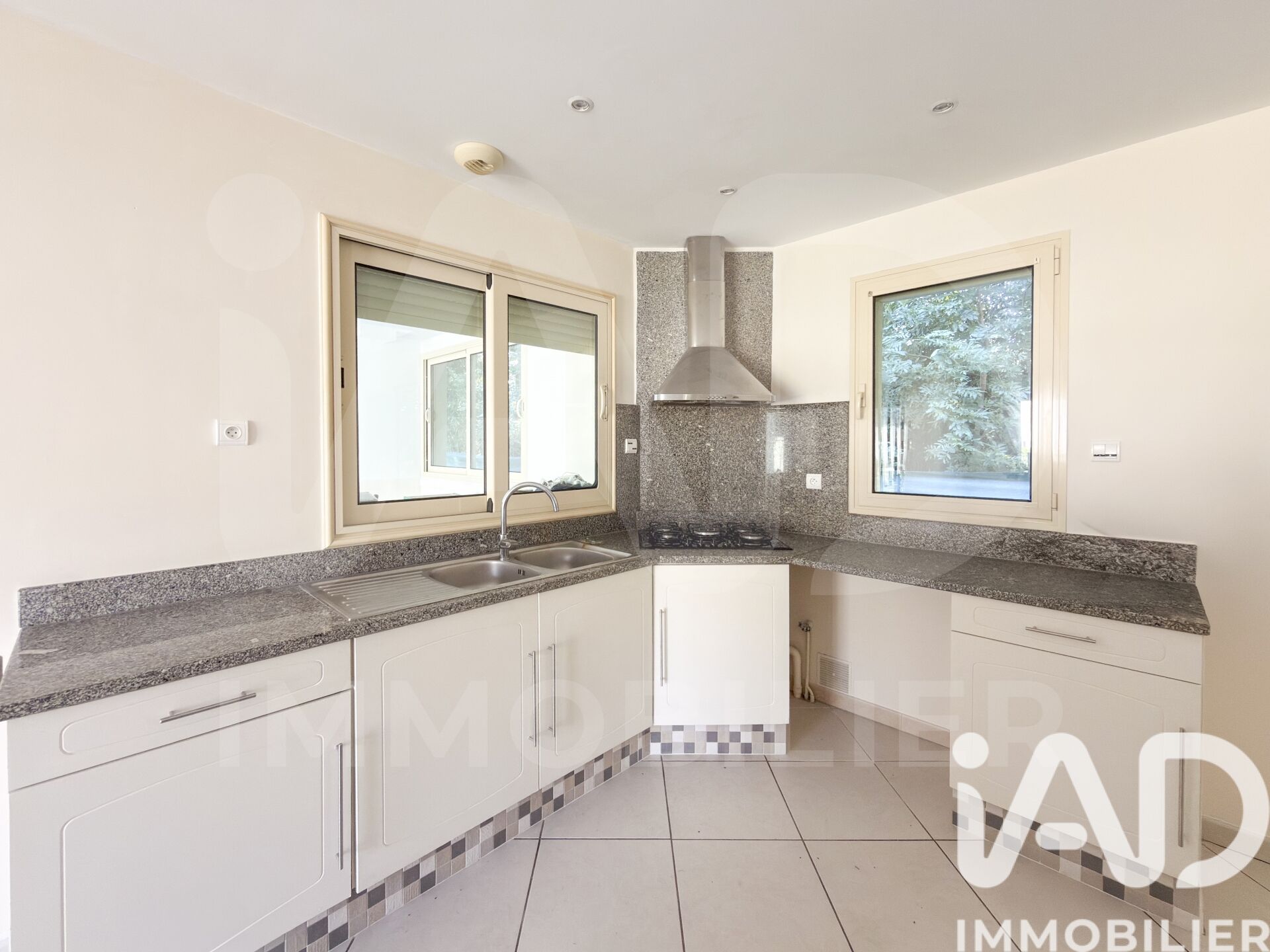 Vente Maison/villa 5 pièces - Photo 4