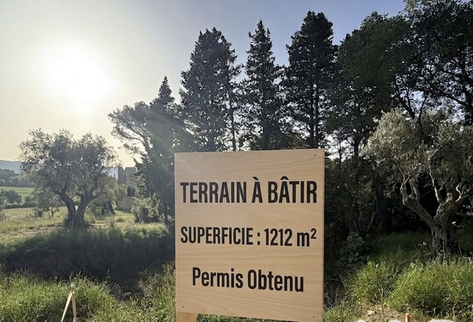 Vente Terrain à bâtir 1 212 m&sup2; — photo 1