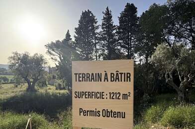 Terrain  890000 €
