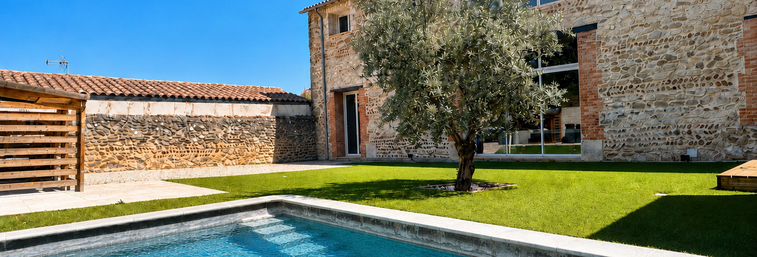 Maison 6 Pièces 214 m² à vendre à Domazan (30390)