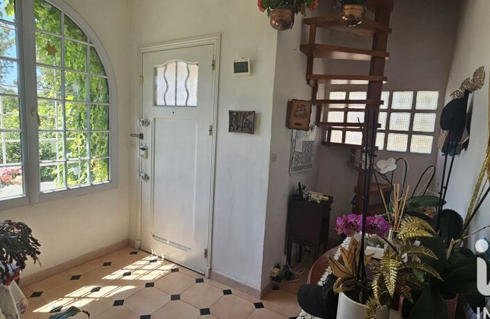 Vente Maison/villa 4 pièces — photo 4
