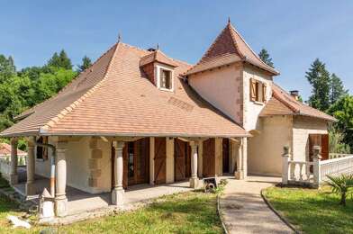 Maison 8 pièces 400000 €