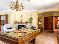Villa de 8 pièces principales — photo 4