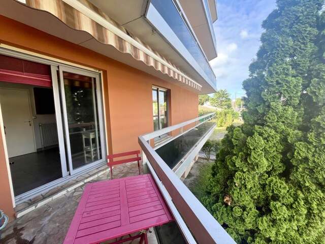 Appartement de 5 pièces principales — photo du bien