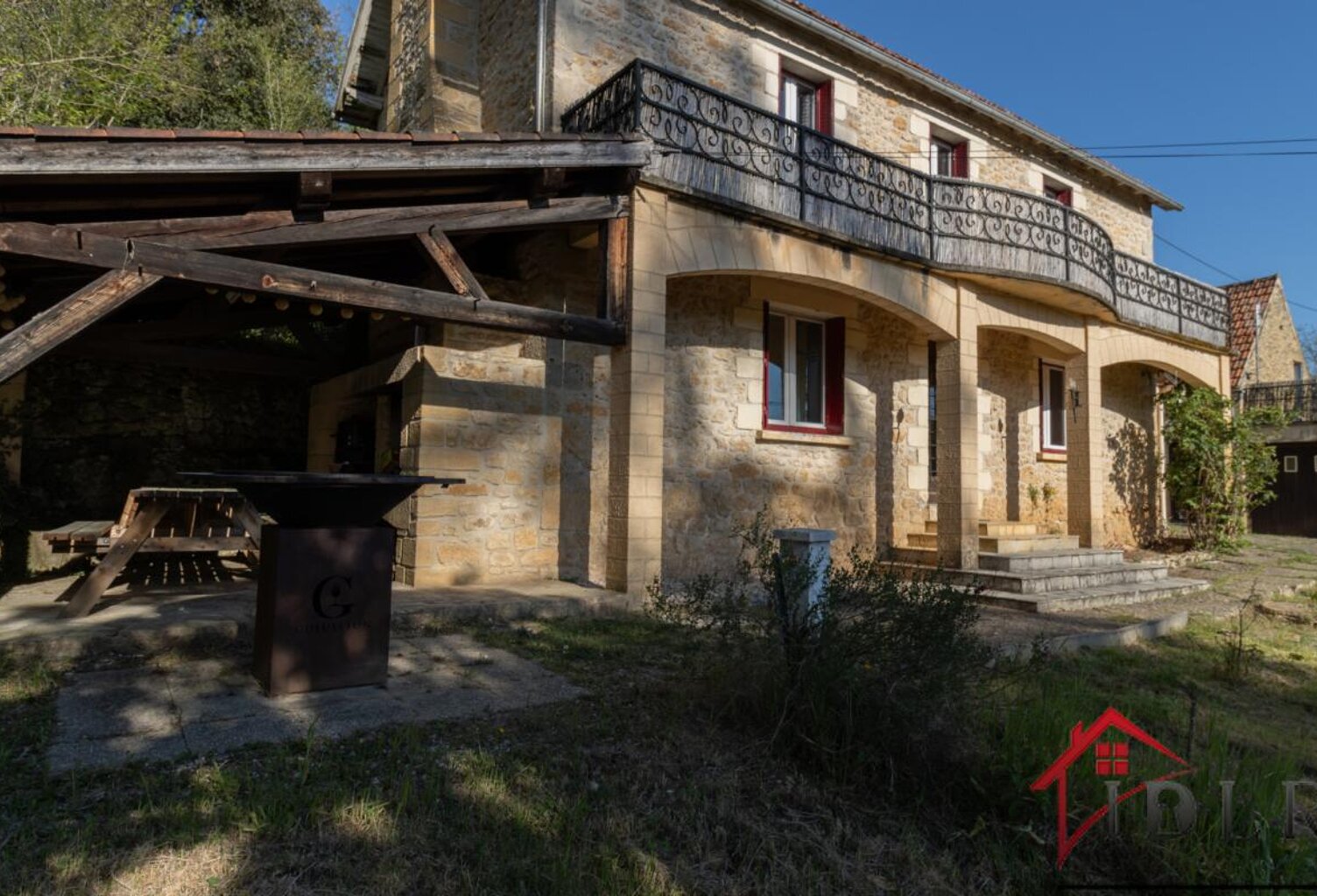 Propriété en pierre à découvrir à Groléjac — photo 1