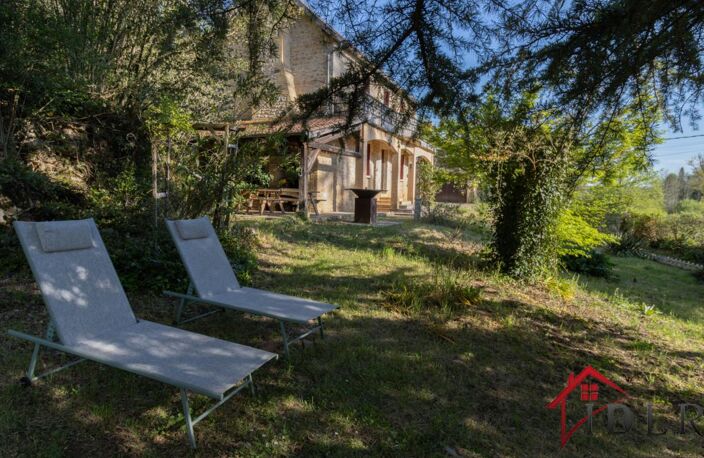Propriété en pierre à découvrir à Groléjac — photo 4