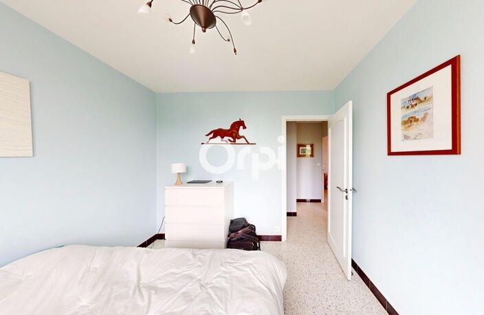 Grande villa familiale avec piscine, dépendance et potentiel locatif — photo 4