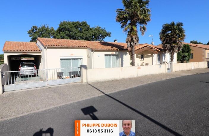 Maison traditionnelle à vendre 7 pièces MATHA (17) — photo 2