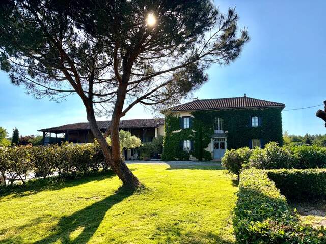Propriete à vendre 6 pièces PUYMAURIN (31) — photo du bien