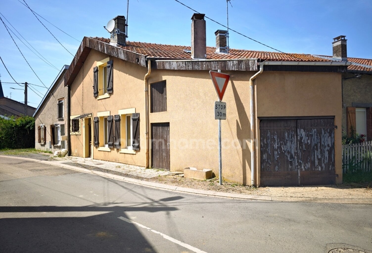 Maison de 83 m² à rénover avec terrain et garage à moins d'une heure de la frontière luxembourgeoise — photo 1