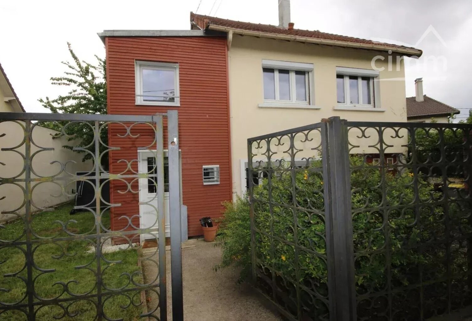 A vendre maison de  4 pieces a Gournay sur Mar'ne — photo 1