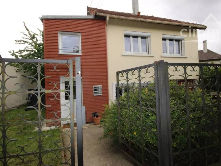 A vendre maison de  4 pieces a Gournay sur Mar'ne — photo 1