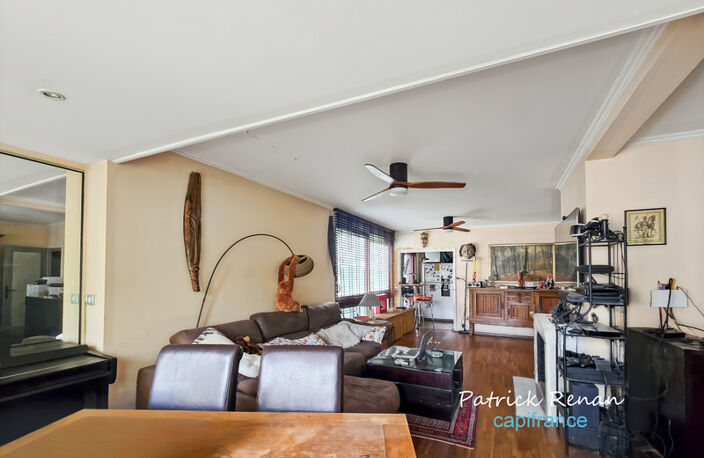 Appartement à vendre 5 pièces P5 FONTENAY LE FLEURY (78) — photo 2