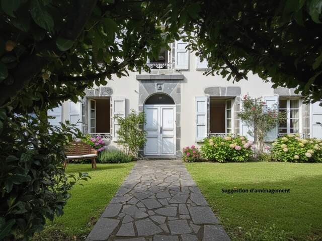 Élégante demeure au cœur de Saint-Paul-des-Landes — photo du bien