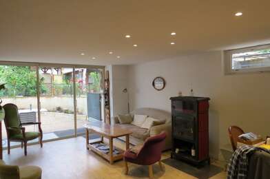 Maison 8 pièces 536700 €