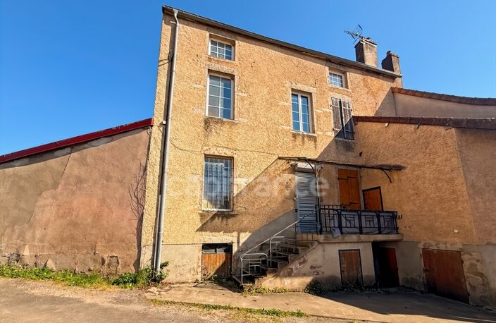Immeuble à vendre SAINT GILLES (71) — photo 2