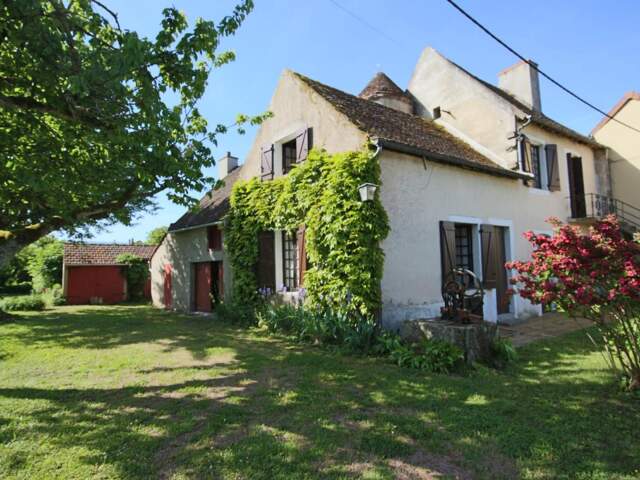 Maison du 17ème sur 1 470 m² de terrain clos — photo du bien