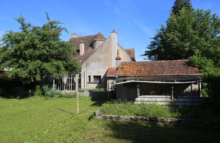Maison du 17ème sur 1 470 m² de terrain clos — photo 4