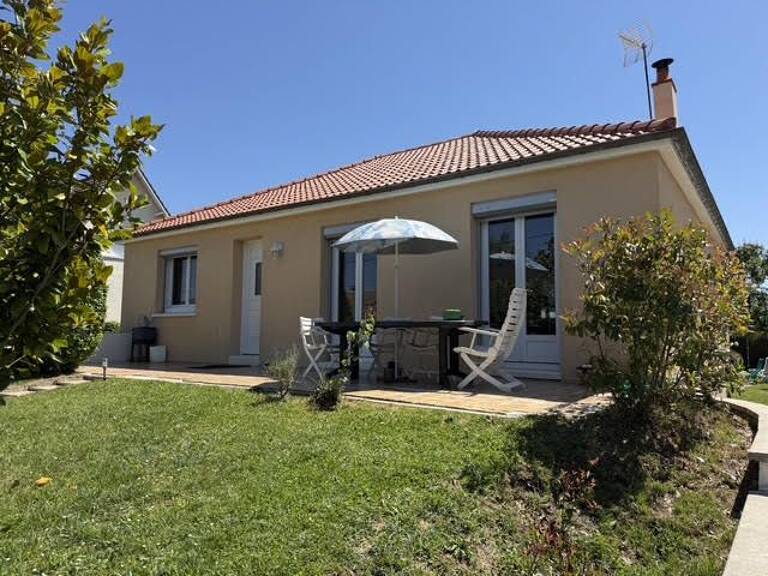 Maison À Vendre — photo 1