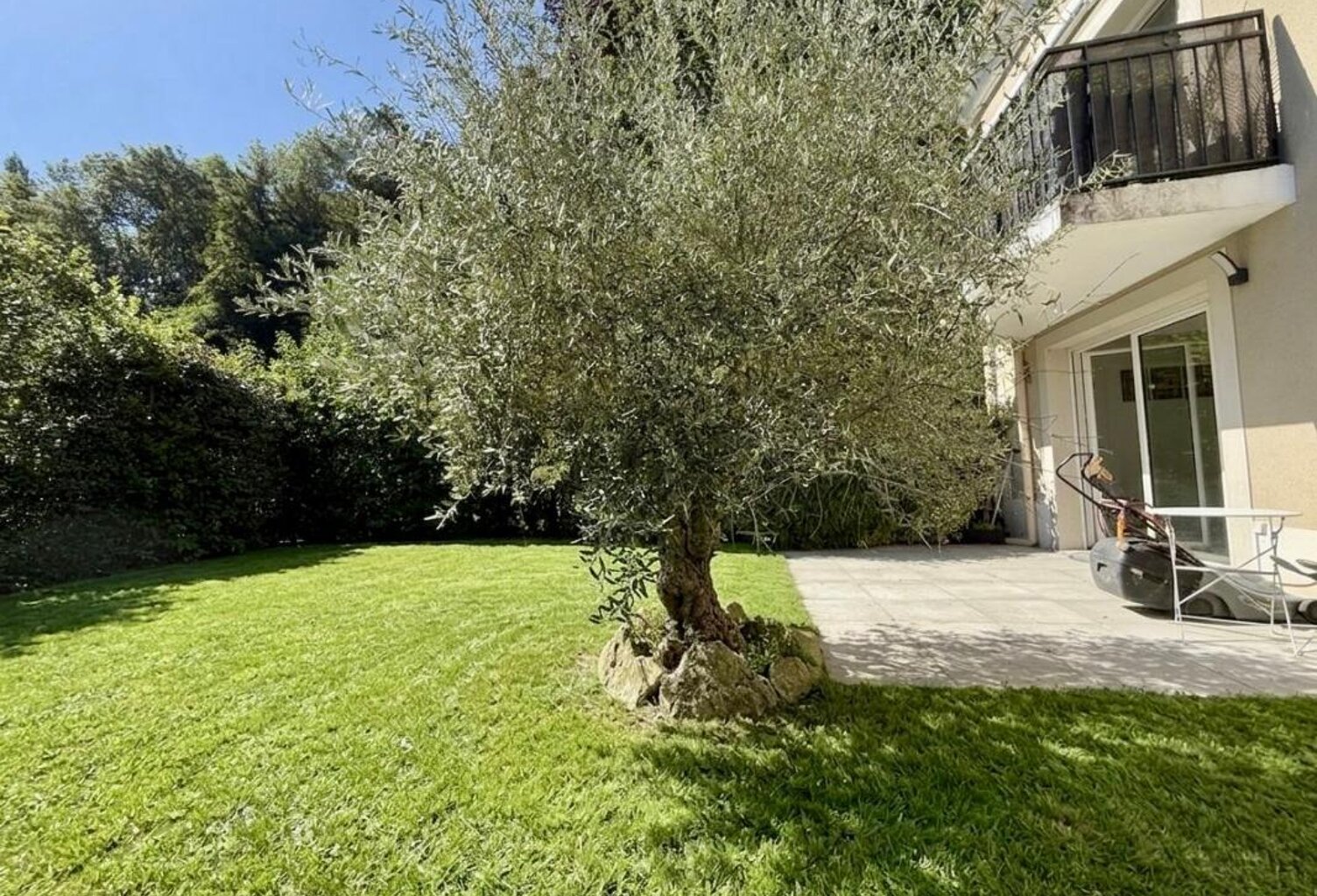 Appartement À Vendre — photo 1