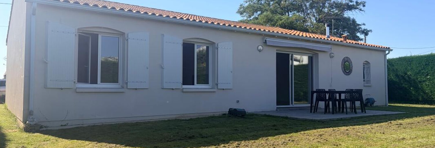 Maison 4 Pièces 87 m² à vendre à Saint-Georges-des-Coteaux (17810)