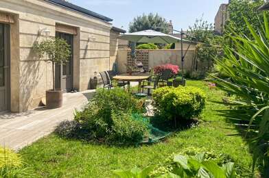 Maison 8 pièces 898700 €