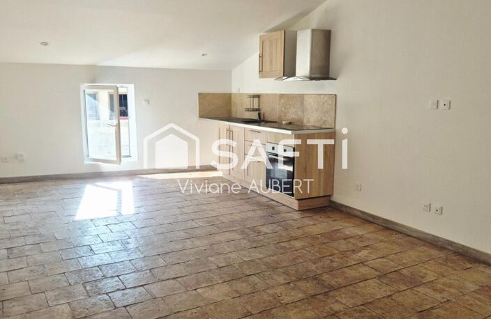 Sur Graveson, venez découvrir ce spacieux T3 lumineux au fort potentiel. Situé au 2e étage, il offre confort et modernité. — photo 2