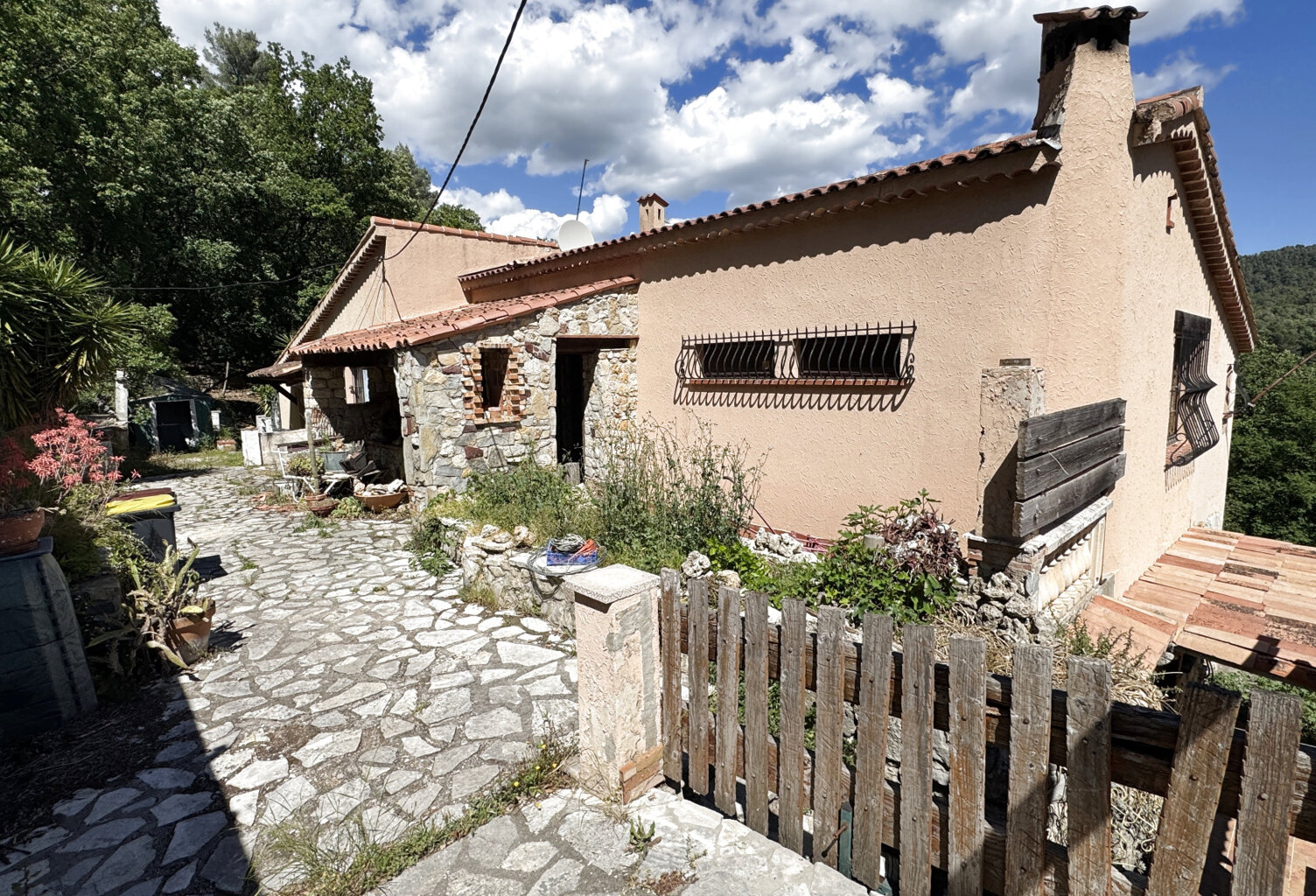 Bar sur loup, villa individuelle comprenant deux grands appa — photo 1