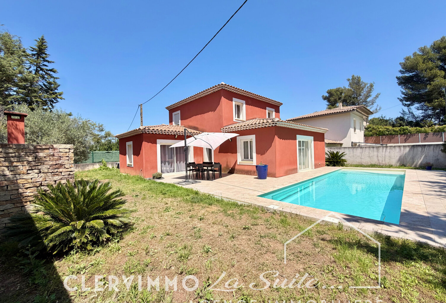 Maison 300m2 avec Piscine et Prestations Haut de Gamme à La — photo 1