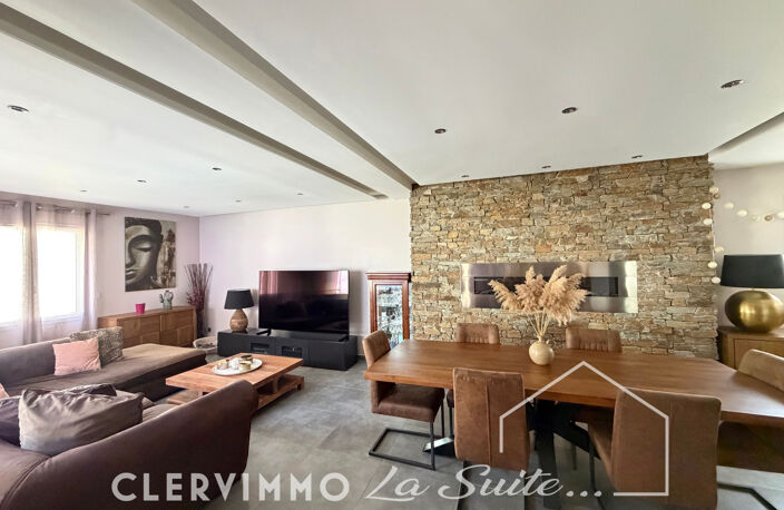 Maison 300m2 avec Piscine et Prestations Haut de Gamme à La — photo 5